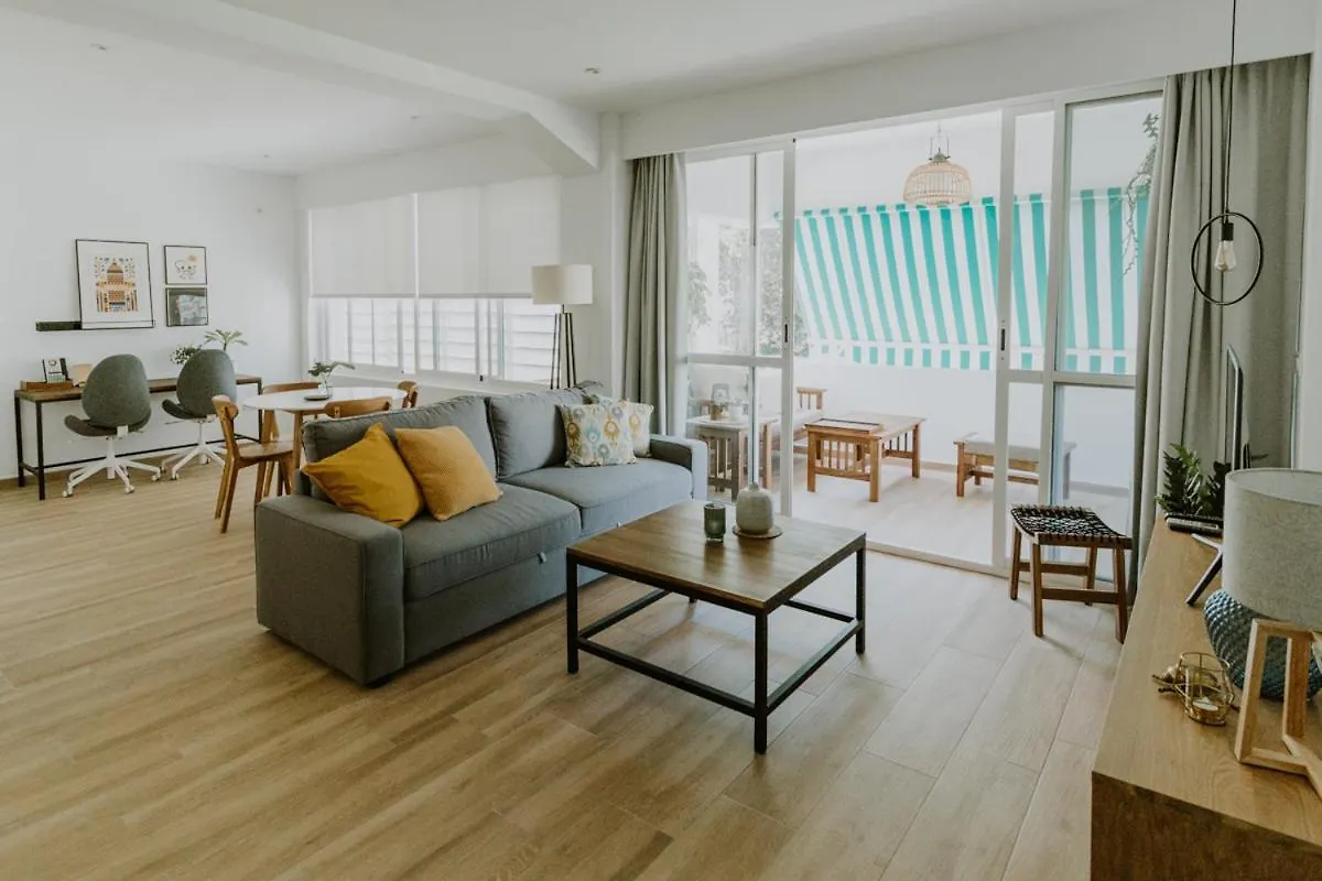 Bonito Apartamento En La Playa, Guadalmar. Málaga España