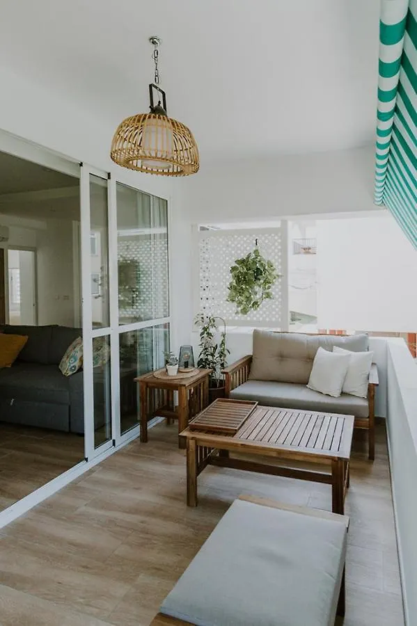 Bonito Apartamento En La Playa, Guadalmar. Málaga